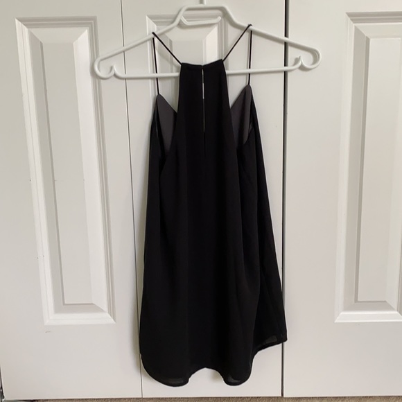 Express reversible tank top - Picture 2 of 4